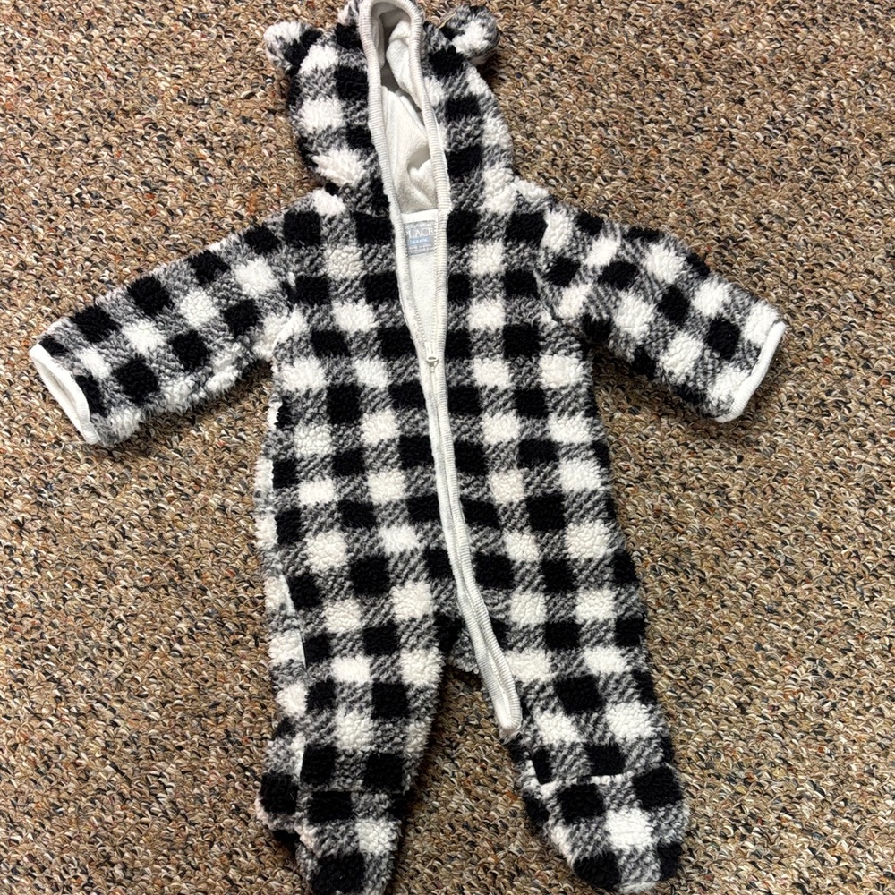 The Children's Place Black and White Plaid Footie